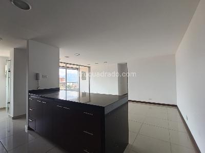 Apartamento de 3 alcobas en arriendo en Cumbres, Envigado, 95 m² · foto 4 de 20