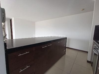 Apartamento de 3 alcobas en arriendo en Cumbres, Envigado, 95 m² · foto 11 de 20