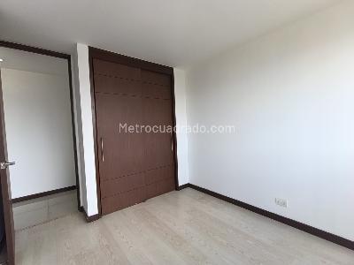Apartamento de 3 alcobas en arriendo en Cumbres, Envigado, 95 m² · foto 13 de 20