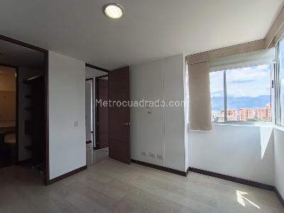 Apartamento de 3 alcobas en arriendo en Cumbres, Envigado, 95 m² · foto 15 de 20