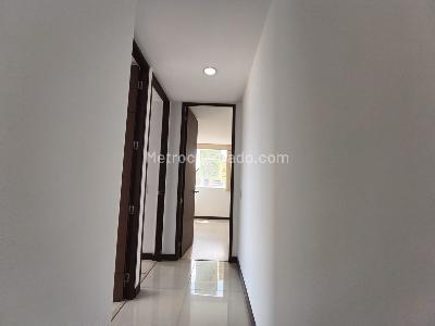 Apartamento de 3 alcobas en arriendo en Cumbres, Envigado, 95 m² · foto 17 de 20