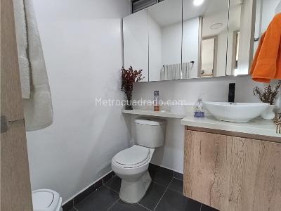Apartamento de 3 alcobas en venta en Machado, Bello, 79 m² · foto 10 de 16