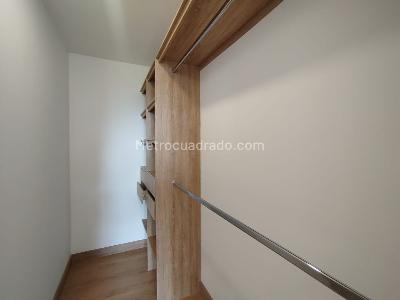 Apartamento de 2 alcobas en arriendo en El Porvenir Rio Negro, Rionegro, 74 m² · foto 10 de 15