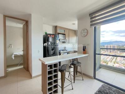 Apartamento de 2 alcobas en arriendo en Barro Blanco Rio Negro, Rionegro, 65 m² · foto 3 de 13