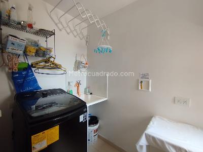 Apartamento de 2 alcobas en arriendo en Barro Blanco Rio Negro, Rionegro, 65 m² · foto 4 de 13
