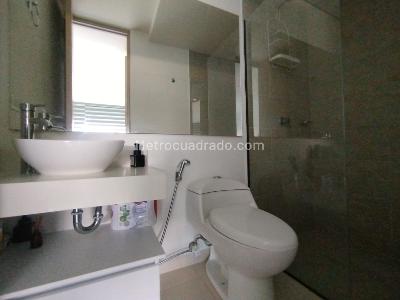 Apartamento de 2 alcobas en arriendo en Barro Blanco Rio Negro, Rionegro, 65 m² · foto 11 de 13