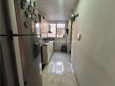 Apartamento de 3 alcobas en venta en Estadio, Medellín, 78 m² · foto 4 de 17