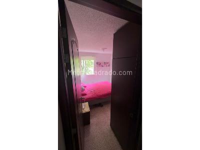 Apartamento en venta en Almeria, Medellín · foto 5 de 8