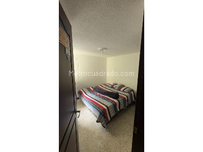 Apartamento en venta en Almeria, Medellín · foto 6 de 8