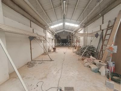 Warehouse for rent in Parque De Envigado, Envigado