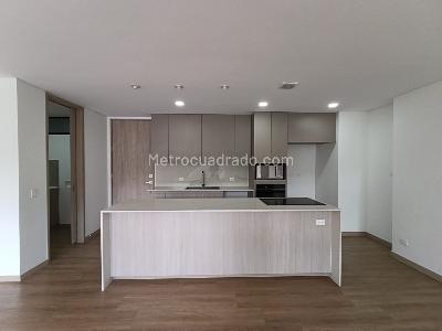 Apartamento de 2 alcobas en arriendo en Sajonia, Rionegro, 118 m² · foto 7 de 17