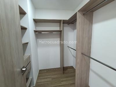 Apartamento de 2 alcobas en arriendo en Sajonia, Rionegro, 118 m² · foto 11 de 17