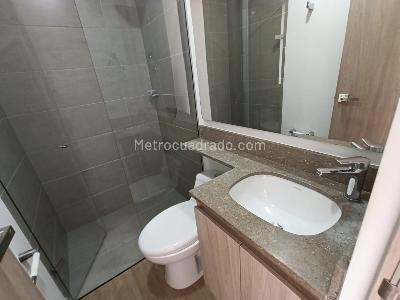 Apartamento de 2 alcobas en arriendo en Sajonia, Rionegro, 118 m² · foto 15 de 17