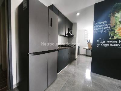 Apartamento de 3 alcobas en venta en La Doctora, Sabaneta, 75 m² · foto 4 de 20