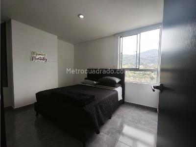 Apartamento de 3 alcobas en venta en La Doctora, Sabaneta, 75 m² · foto 15 de 20
