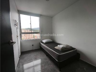 Apartamento de 3 alcobas en venta en La Doctora, Sabaneta, 75 m² · foto 18 de 20