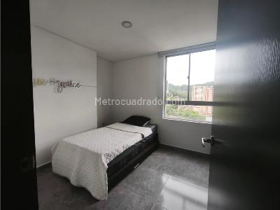 Apartamento de 3 alcobas en venta en La Doctora, Sabaneta, 75 m² · foto 19 de 20