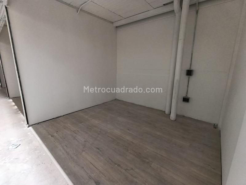 Local Comercial en Arriendo, Parque De Envigado, Envigado - Vista 2