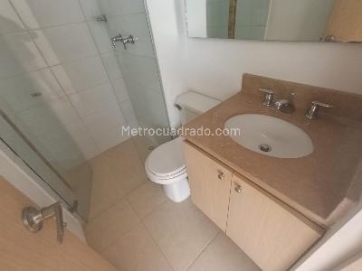 Apartamento de 3 alcobas en arriendo en Vegas De San Jose, Sabaneta, 78 m² · foto 12 de 20
