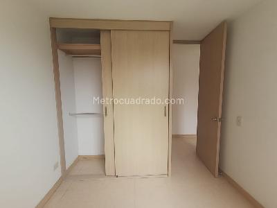 Apartamento de 3 alcobas en arriendo en Vegas De San Jose, Sabaneta, 78 m² · foto 14 de 20