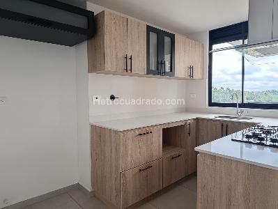 Apartamento de 2 alcobas en arriendo en Rionegro, Rionegro, 73 m² · foto 1 de 13