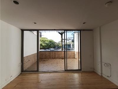 Apartamento en venta en La Aguacatala, Medellín · foto 4 de 10