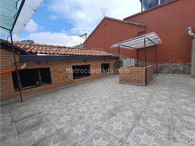 Casa de 5 alcobas en venta en 12 De Octubre, Bogotá, 178 m² · foto 13 de 13