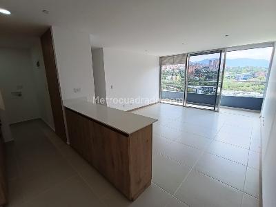 Apartamento de 2 alcobas en arriendo en San German, Medellín, 70 m² · foto 2 de 20