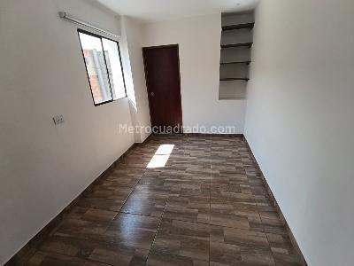 Apartamento de 4 alcobas en arriendo en Florida Nueva, Medellín, 130 m² · foto 16 de 18