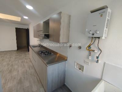 Apartamento de 3 alcobas en arriendo en Los Alpes, Medellín, 93 m² · foto 15 de 18