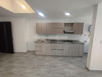 Apartamento de 3 alcobas en arriendo en Los Alpes, Medellín, 93 m² · foto 17 de 18