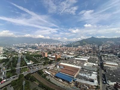 Apartamento de 2 alcobas en arriendo en Las Casitas Envigado, Envigado, 63 m² · foto 2 de 20