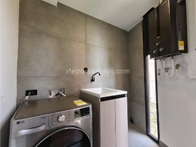 Apartamento en venta en Castropol, Medellín · foto 13 de 14