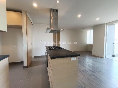 Apartamento de 2 alcobas en arriendo en Alejandria, Medellín, 104 m² · foto 8 de 20