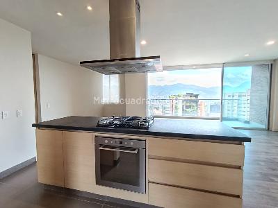 Apartamento de 2 alcobas en arriendo en Alejandria, Medellín, 104 m² · foto 13 de 20