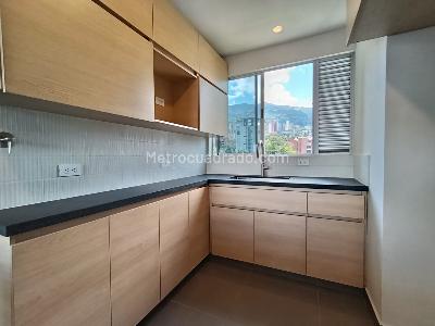 Apartamento de 2 alcobas en arriendo en Alejandria, Medellín, 104 m² · foto 16 de 20