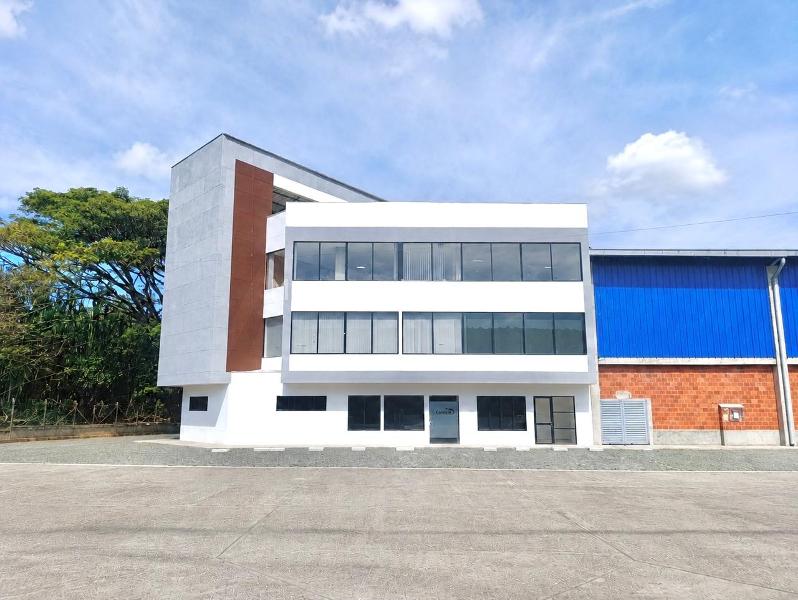 Edificio de Oficinas en Arriendo, Av Sur, Pereira - Vista 2