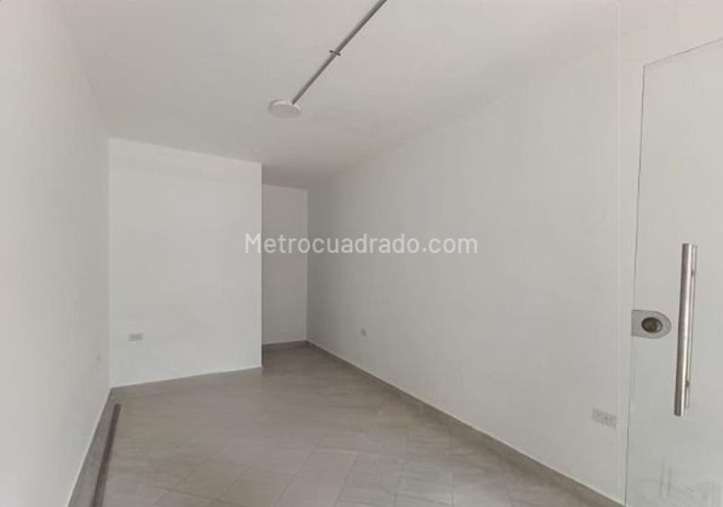 Local Comercial en Arriendo, Bucarest, Envigado - Vista 5