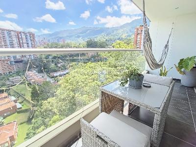 Apartamento de 2 alcobas en arriendo en Loma Del Esmeraldal, Envigado, 86 m² · foto 4 de 15