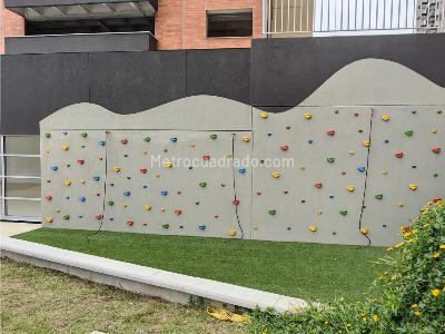 Apartamento de 3 alcobas en venta en La Navarra, Bello, 49 m² · foto 11 de 11