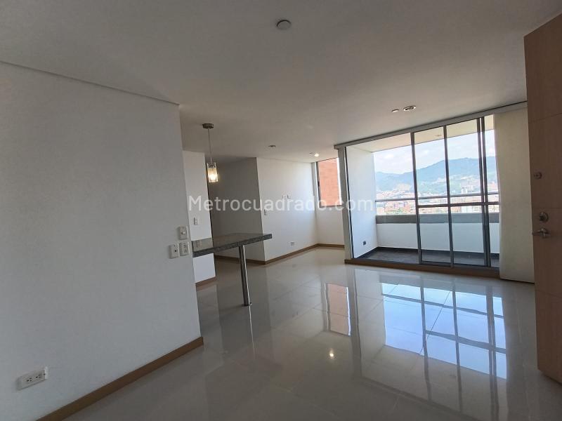 Apartamento de 3 habitaciones en arriendo en La Abadía, Envigado - 4