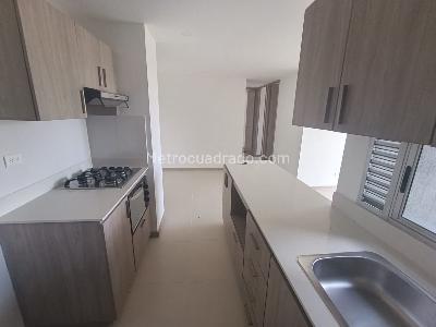 Apartamento de 3 alcobas en arriendo en Los Colegios, Rionegro, 66 m² · foto 4 de 15
