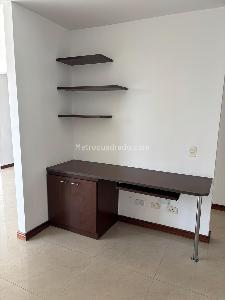 Apartamento de 2 alcobas en arriendo en Centro Internacional, Bogotá, 80 m² · foto 3 de 8