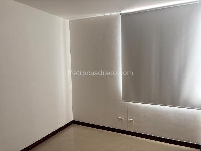 Apartamento de 2 alcobas en arriendo en Centro Internacional, Bogotá, 80 m² · foto 5 de 8