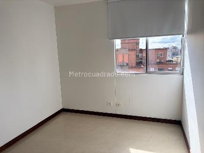 Apartamento de 2 alcobas en arriendo en Centro Internacional, Bogotá, 80 m² · foto 6 de 8