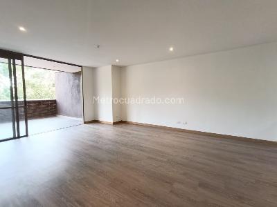 Apartamento de 1 alcoba en arriendo en Los Balsos, Medellín, 97 m² · foto 4 de 20