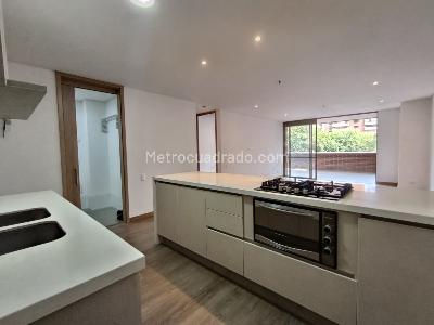 Apartamento de 1 alcoba en arriendo en Los Balsos, Medellín, 97 m² · foto 5 de 20