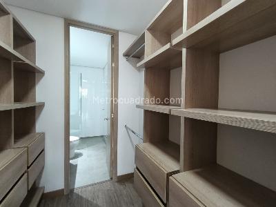 Apartamento de 1 alcoba en arriendo en Los Balsos, Medellín, 97 m² · foto 16 de 20