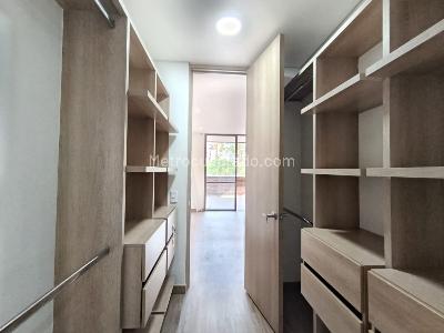 Apartamento de 1 alcoba en arriendo en Los Balsos, Medellín, 97 m² · foto 18 de 20