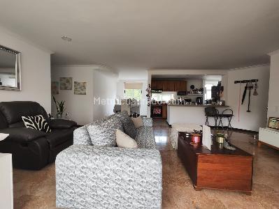 Apartamento de 2 alcobas en arriendo en San Lucas, Medellín, 100 m² · foto 5 de 14